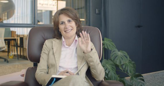 Is it weird to draw style from men?aIs it weird to draw style from men?